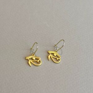 Eye Earrings R854